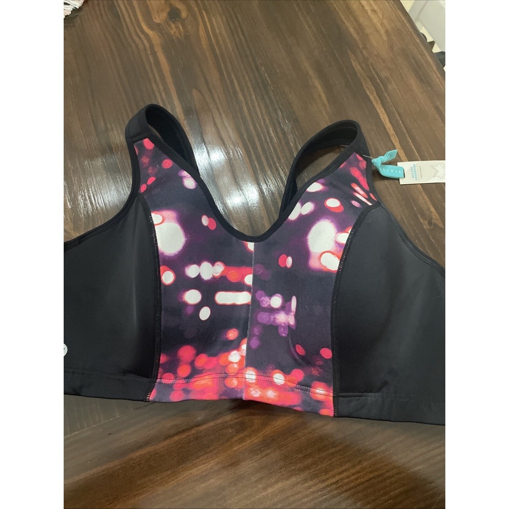 NWT Livi Active 44DD Sports Bra Molded Underwire Back Closure Adjustable Strap